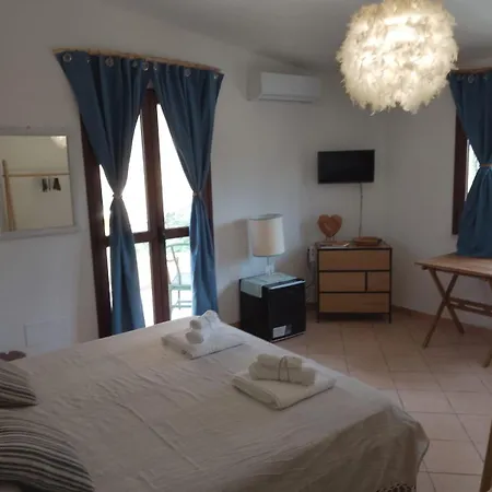 Rosa Bed & Breakfast *