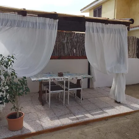 Rosa Bed & Breakfast *